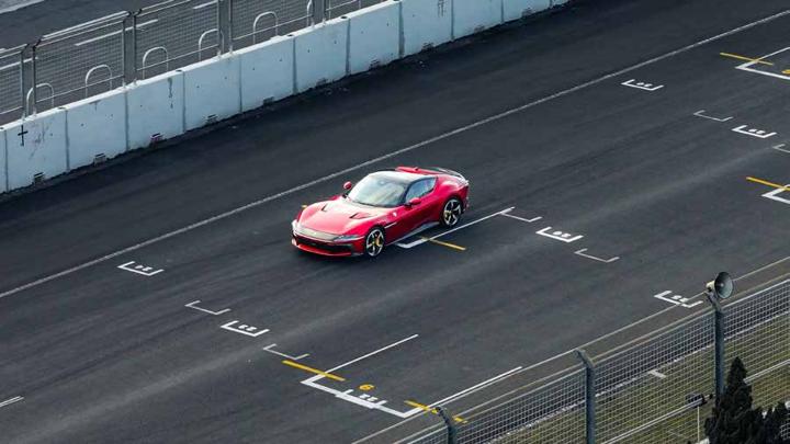 FERRARI 法拉利 — 航拍画面
