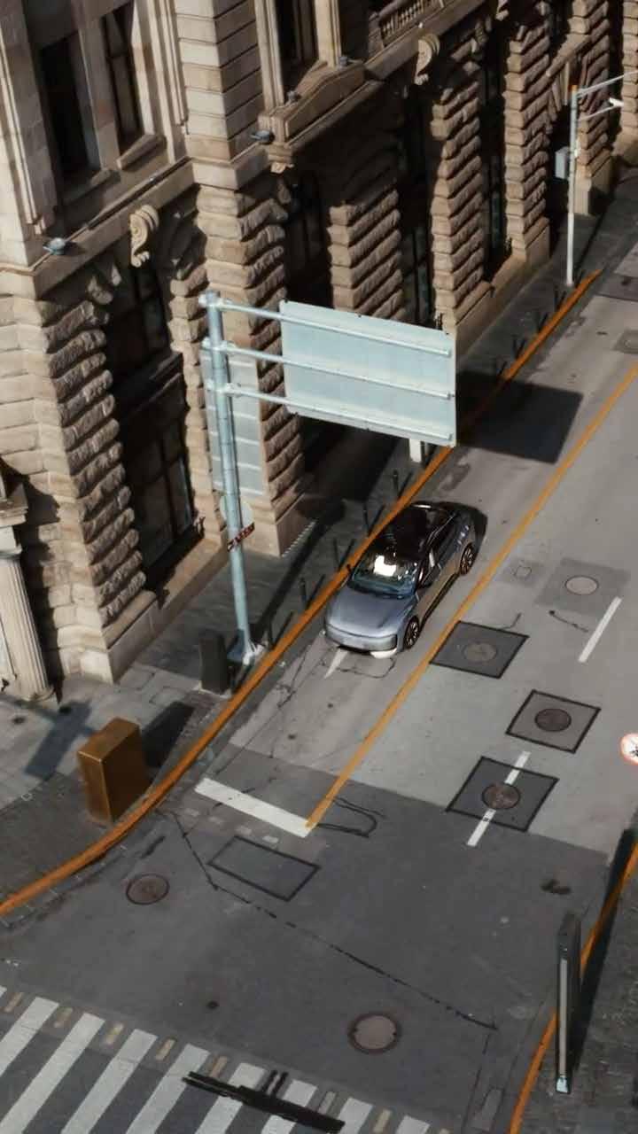 AUDI 奥迪 · 空间 — 画面 08